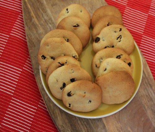 Sultana biscuits