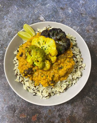 Cauliflower and red lentil curry